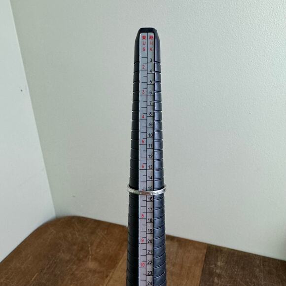 925 Sterling Silver etched filigree swirl ring Vintage Retro 1970s 1980s Size 7 - Picture 8 of 8